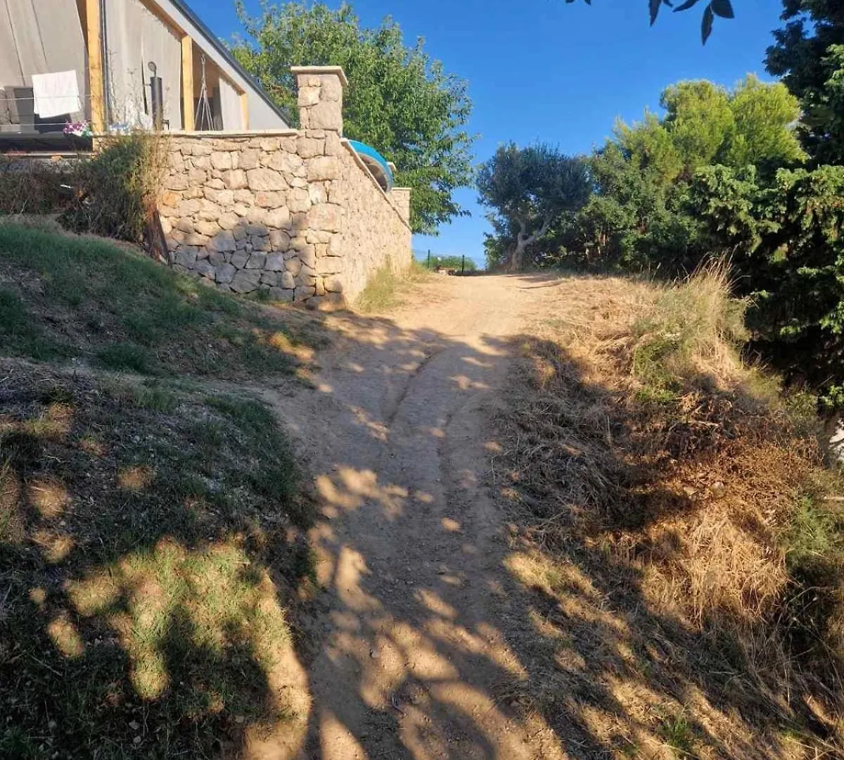 Beach House Mane Sol Pakoštane 0*,  Chorvatsko